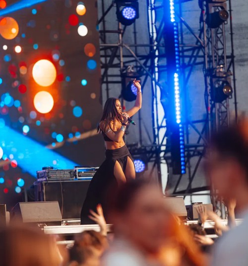 Starp festivāla "Holi Music Festival 2026" māksliniekiem: Prusax, Patrisha, STIRNA un "Dyur"
