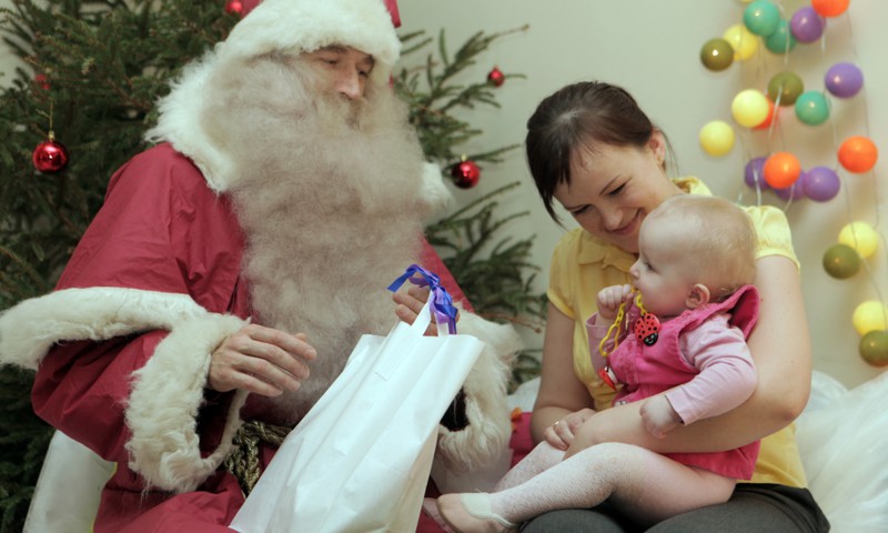 Gatavojies Ziemassvētkiem kopā ar bērnu