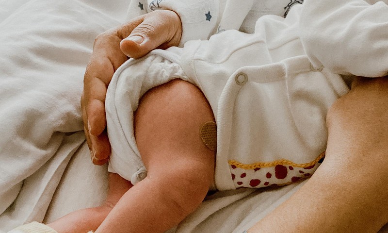 Atbild neonatoloģe, pediatre: Vai visiem jaundzimušajiem jāveic medicīniskie izmeklējumi?