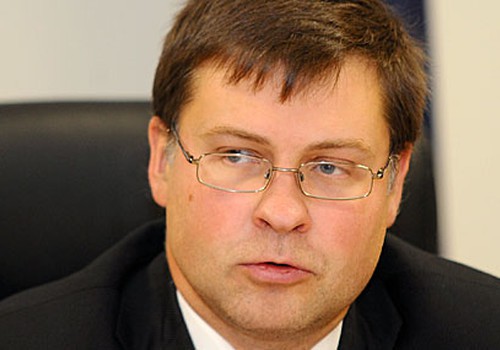 Dombrovskis demisionē: kāpēc?