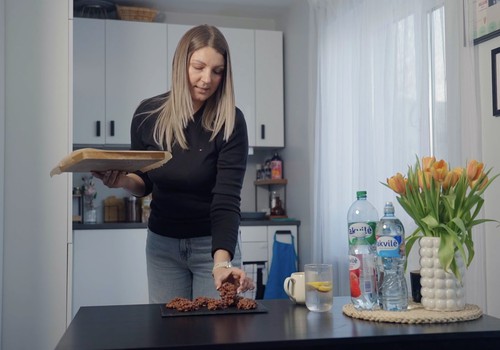 Kafija un ūdens - līdzsvars ikdienai. Deserta recepte.