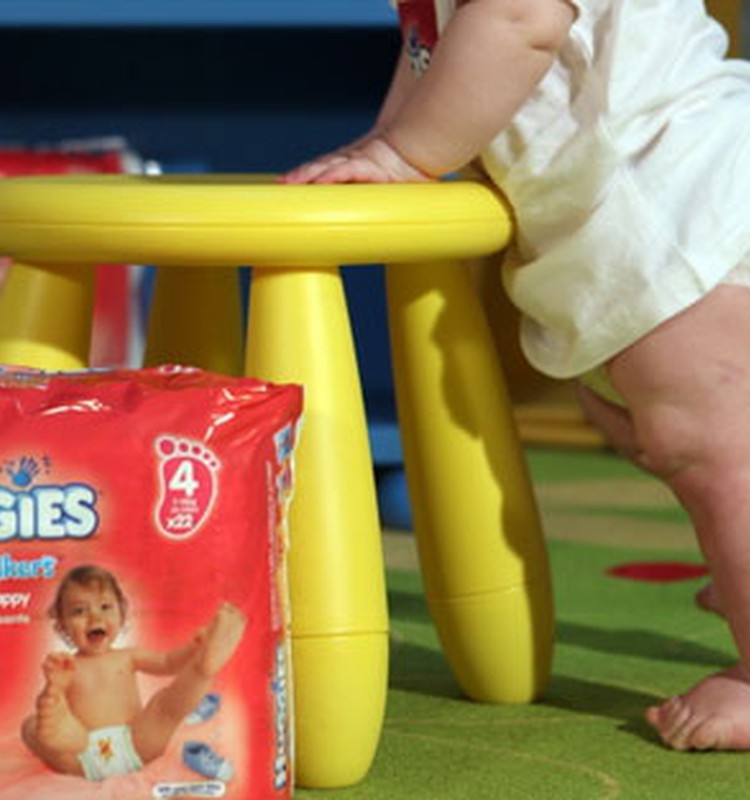 Dienas spēle: Huggies® Little Walkers® autiņbiksītes kustīgiem mazuļiem!