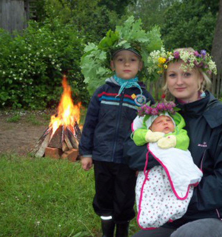 Denīzes 34.dzīves diena: Denīzes pirmie Līgo svētki