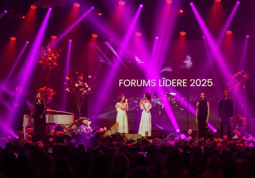 Vērienīgi aizvadīts 8. izaugsmes un iedvesmas pasākums “Forums LĪDERE”