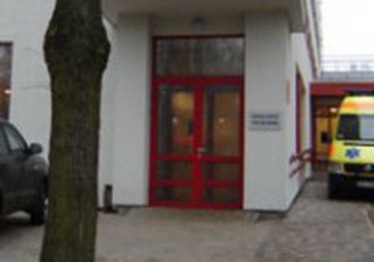 Ātra un precīza diagnostika ar astoņu krāsu plūsmas citometru