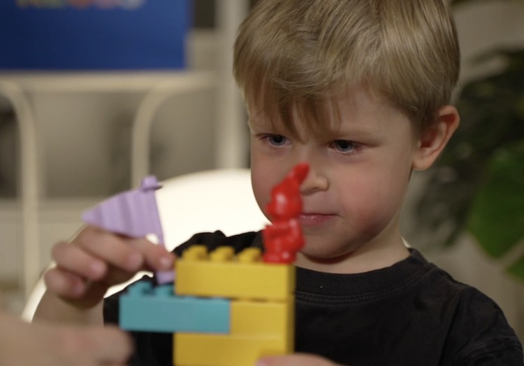 Rotaļājies, mācies, būvē! Jaunais LEGO Duplo komplekts “Hopsija pils”