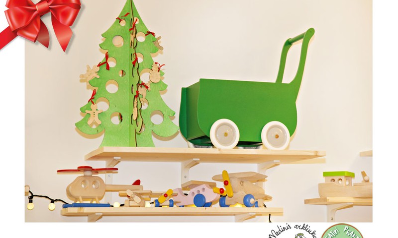 Huggies® svētku dāvanu katalogs: koka rotaļlietas Tavai atvasei