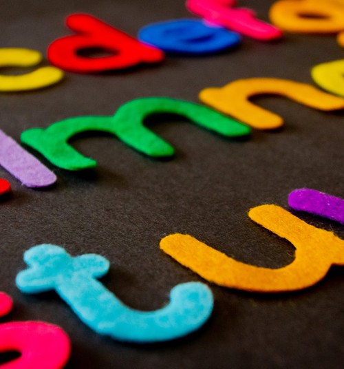 10 idejas, kā iemācīt bērnam alfabētu