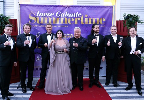 Ar muzikālām dzīrēm sācies festivāls  SUMMERTIME – aicina Inese Galante