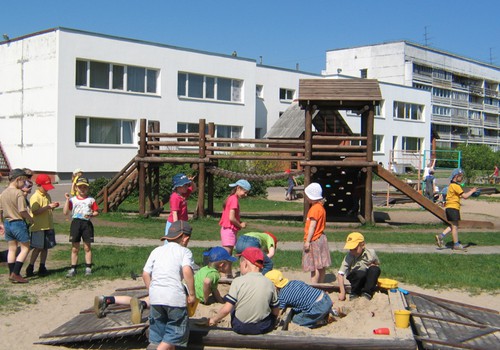 No septembra Jūrmalas pašvaldības bērnudārzos būs bezmaksas ēdināšana