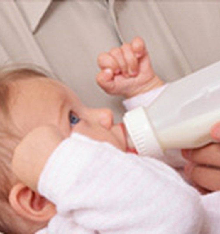 Piens — galvenais enerģijas un uzturvielu avots zīdainim 