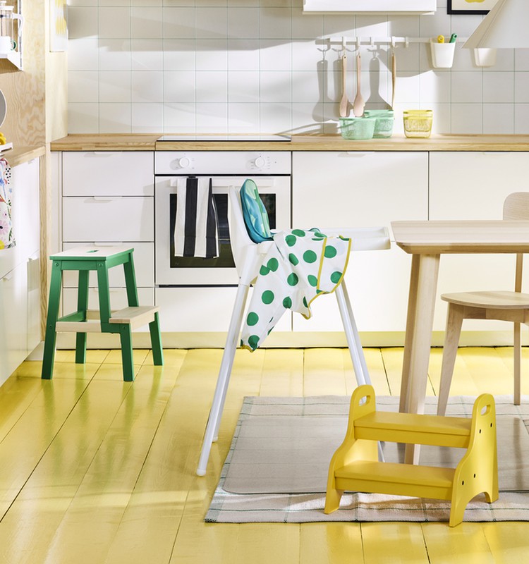 Aptauja: puse virtuvju Latvijā ir mazas, bet mājīgas, apdzīvotas un dzīvības pilnas