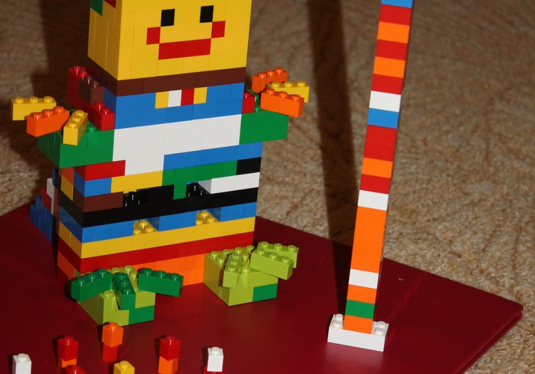 Vardulēns-LEGO māja.