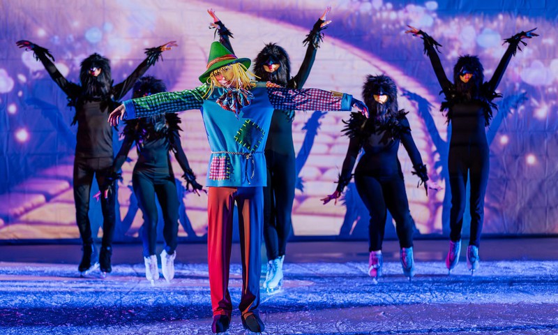 Ledus šovs “Sapņu Zemes Burvis”