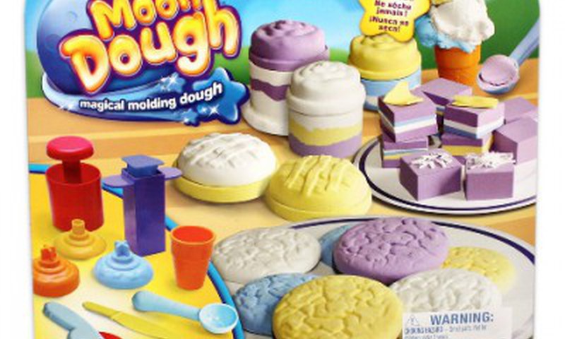 Blogu konkurss: kāpēc Tu gribētu testēt Moon Dough maģisko veidošanas mīkliņu?