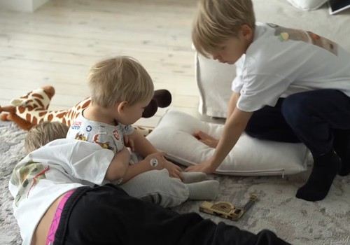 Mamma trijiem: Iepazīsimies ar Kirstīnes Dzenītes ģimeni!