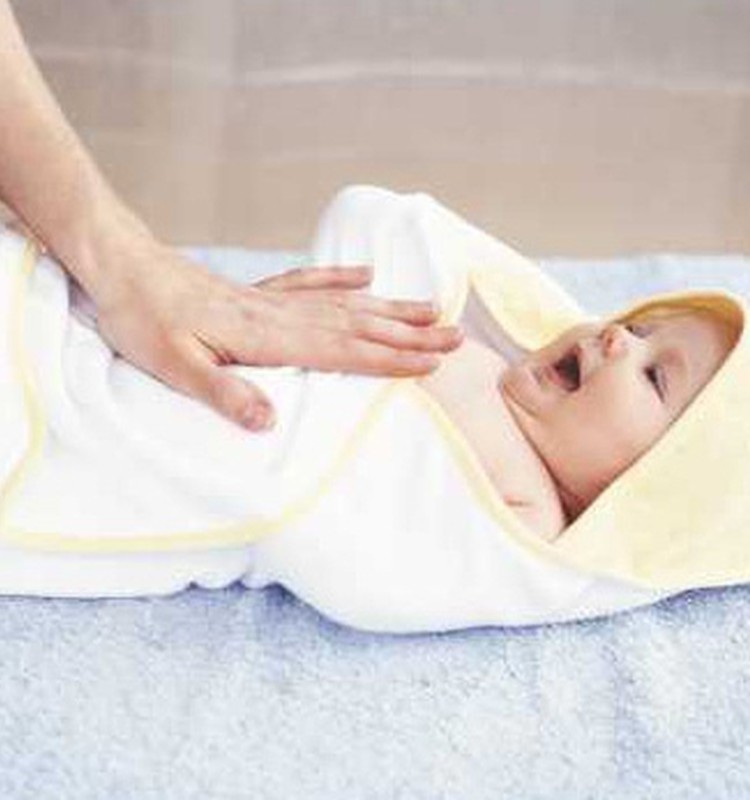 Vannošanās prieki stiprinās saikni starp jums un mazuli