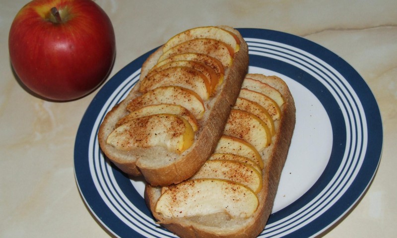 Grauzdētās ābolmaizītes