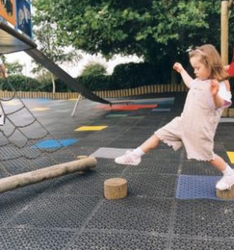 Ieteikumi, kā bērnam trenēt līdzsvaru