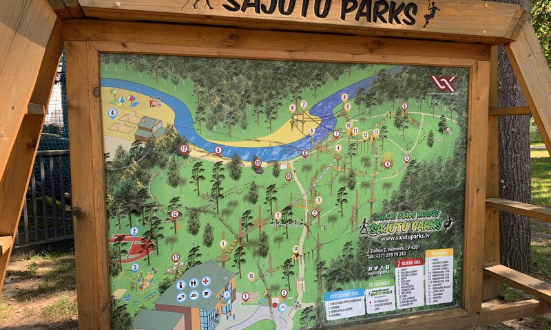 VASARAS GIDS: Baskāju taka Valmieras Sajūtu parkā