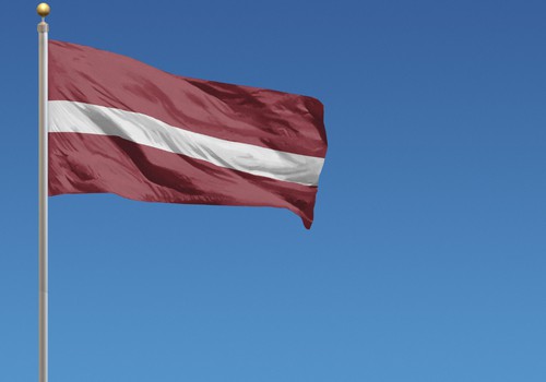 Sveicam Latviju svētkos!