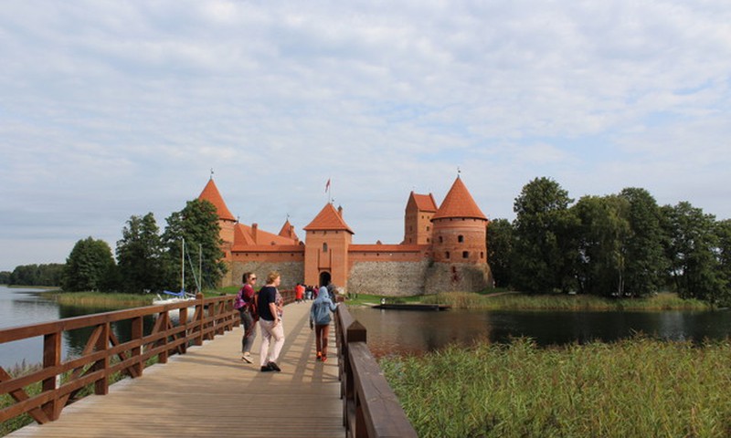 Atvadas no vasaras - Ezera pils Trakai (Lietuva)