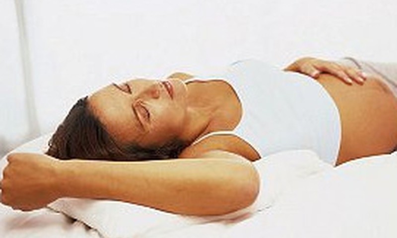 Diskusija: Vai grūtniecības laikā drīkst gulēt uz muguras?