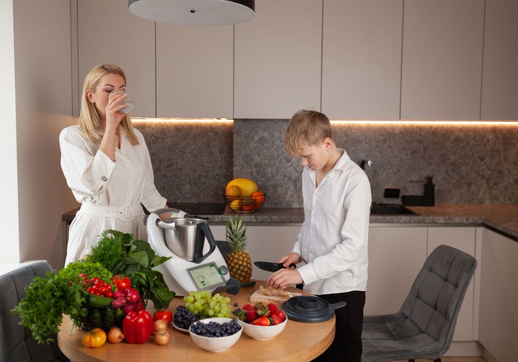 Mana personīgā pieredze ar Thermomix TM6 kā trīs bērnu mammai