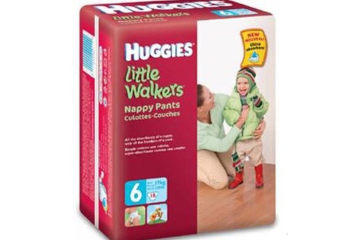 Māmiņas novērtē Huggies Little Walkers autiņbiksīšu priekšrocības!