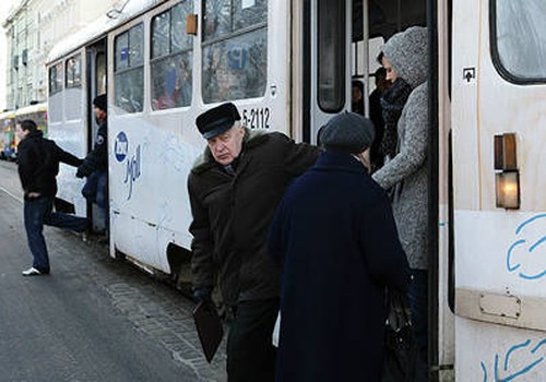 18.novembrī par sabiedrisko transportu un autostāvvietām nebūs jāmaksā!