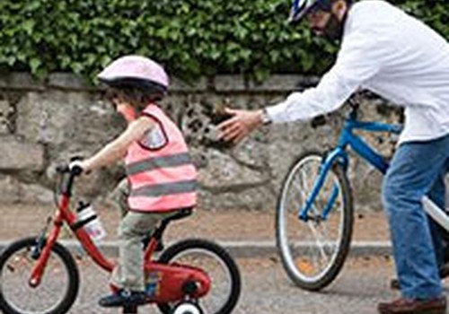 Braukšana ar velosipēdu. Ko tas dod bērna attīstībai?