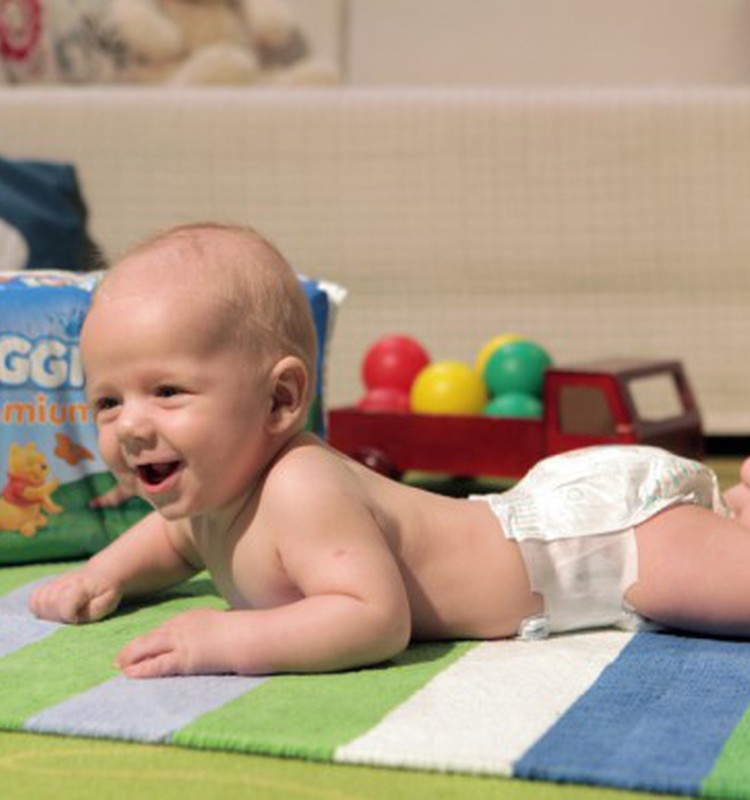 Šodien izlozēts pirmais Huggies® Premium loterijas laimētājs!