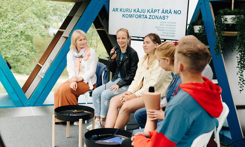 Izglābt pasauli un dzīvot laimīgi: Sarunu festivāls LAMPA piedāvā vērtīgas sarunas jauniešiem