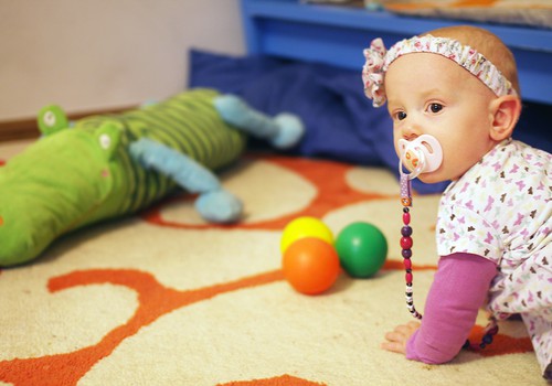Fizioterapeite: vecākiem jāuzticas savam mazulim!
