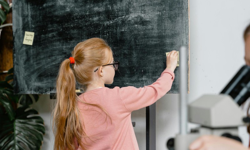 Tiesībsargs atbild: Vai skola drīkst neuzņemt bērnu ar garīga rakstura vai uzvedības traucējumiem?