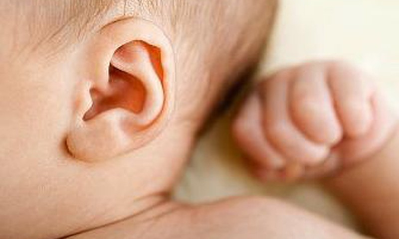 Ausu korekcija – kad to var veikt bērnam?
