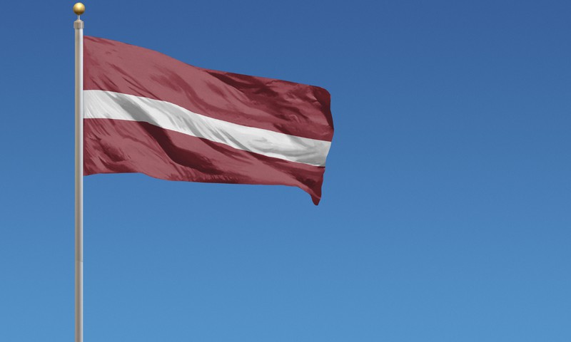 Sveicam Latviju svētkos!