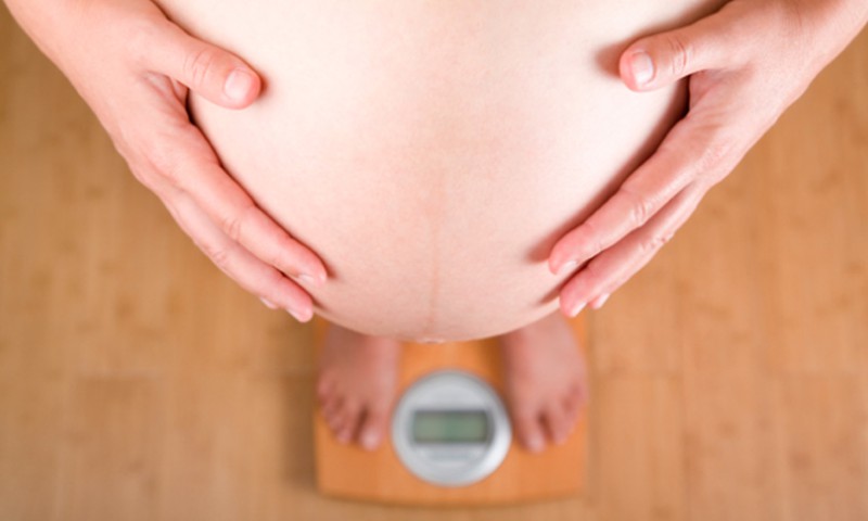 Ideālais svara pieaugums grūtniecības laikā: vai tāds vispār ir?