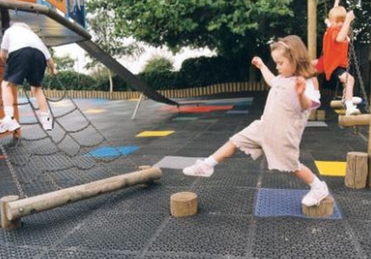 Ieteikumi, kā bērnam trenēt līdzsvaru