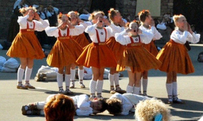 Šodien sākas Dziesmu svētki! Vai Tavi bērni piedalās?