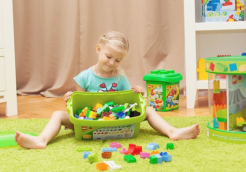 APTAUJA: cik daudz ģimeņu izmanto bērna attīstībai LEGO?