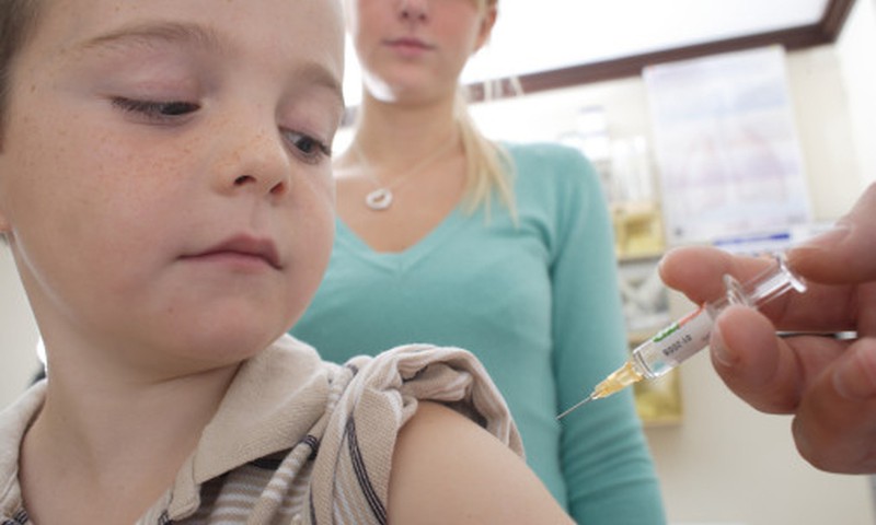 Tikai daži būtu gatavi vakcinēties pret cūku gripu