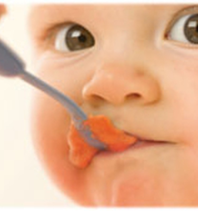 Philips AVENT iesaka! Ābolu biezenītis –  vitamīniem bagāts pirmais mazuļa gardums!