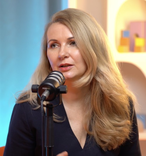 04.04. Tieslietu ministre Lībiņa-Egnere par jauno šķiršanās kārtību; pāru neauglība - pieredze un risinājumi. Radoša Lieldienu nodarbe bērniem. Bērnu attiecības un bulings skolā. Gaisa peldes mazulim. Pavasara ādas kopšana.