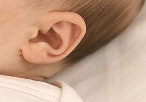 Kukainis bērna ausī – kā rīkoties? 