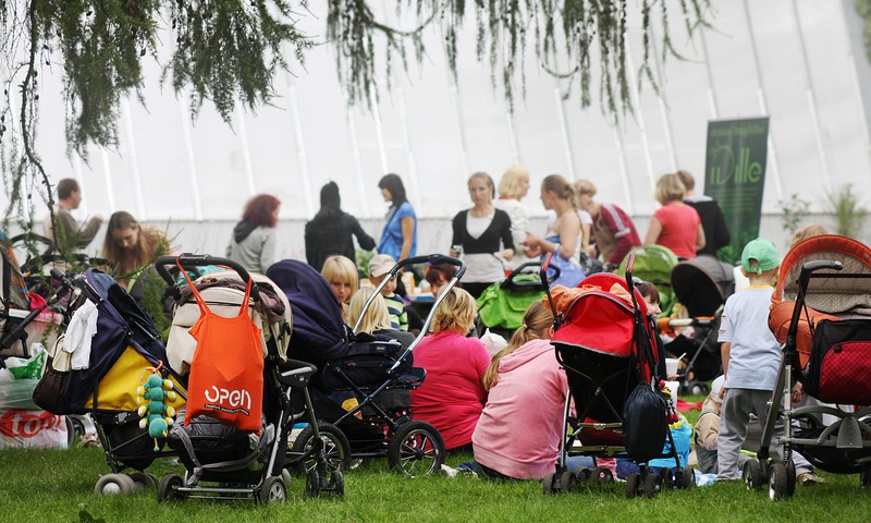 Iniciatīvām demogrāfiskās situācijas uzlabošanai jārisina arī nabadzības un nevienlīdzības jautājumi