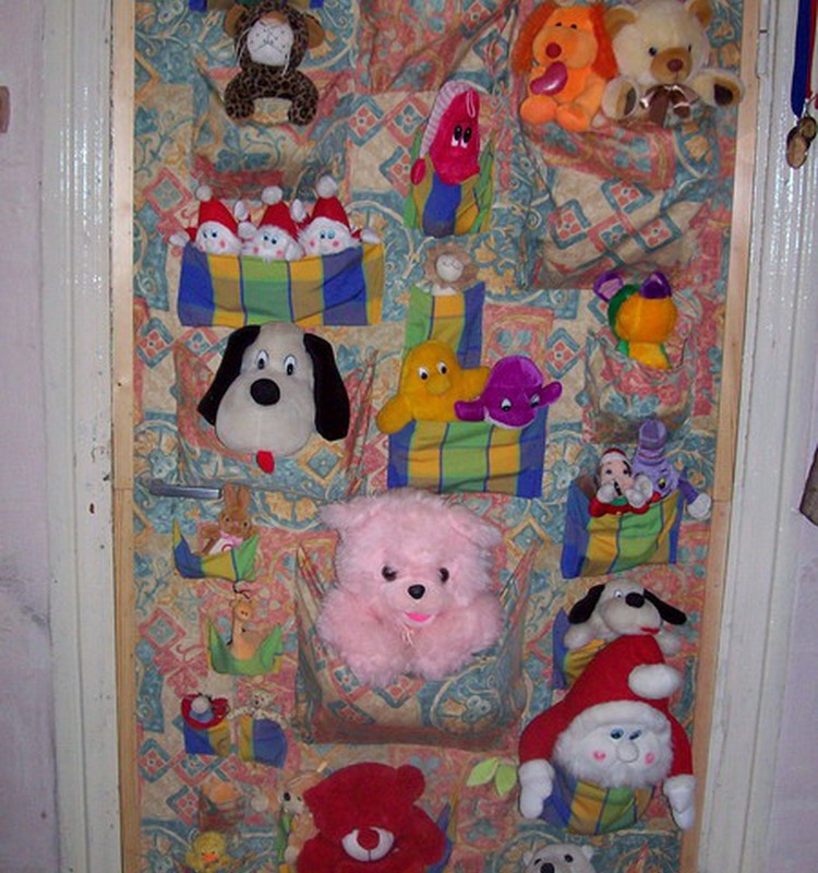 Sienas dekors mīkstajām mantām