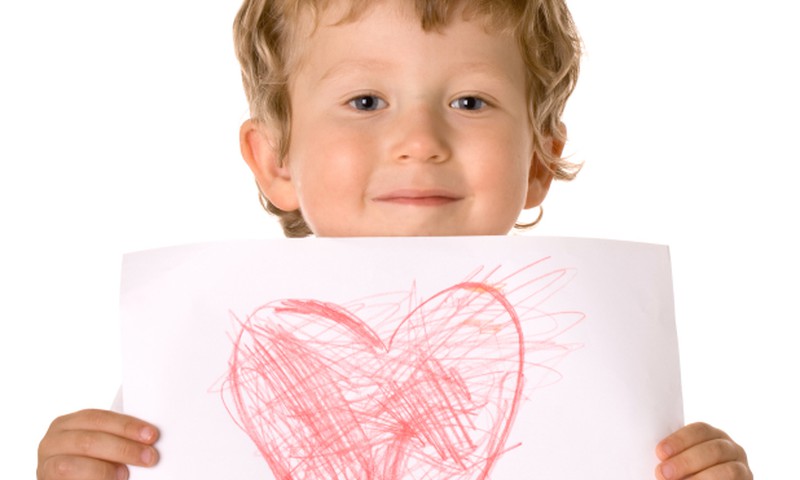Kas ir beznosacījumu mīlestība pret bērnu? 4 lietas, kas nepieciešamas jūsu bērna laimei