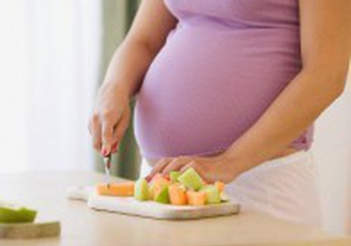 Cik daudz jāēd grūtniecības laikā?
