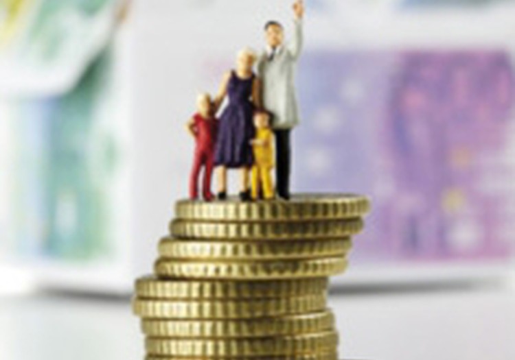 Vecākiem, kuriem ir adoptēti bērni, tiks saglabāts pabalsts